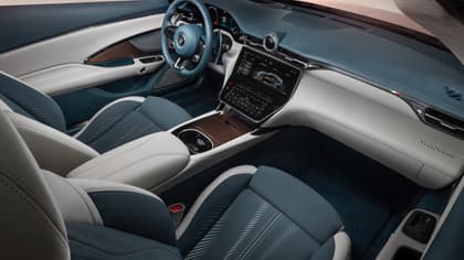 l'intérieur d'une voiture