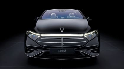 l'avant d'une voiture noire