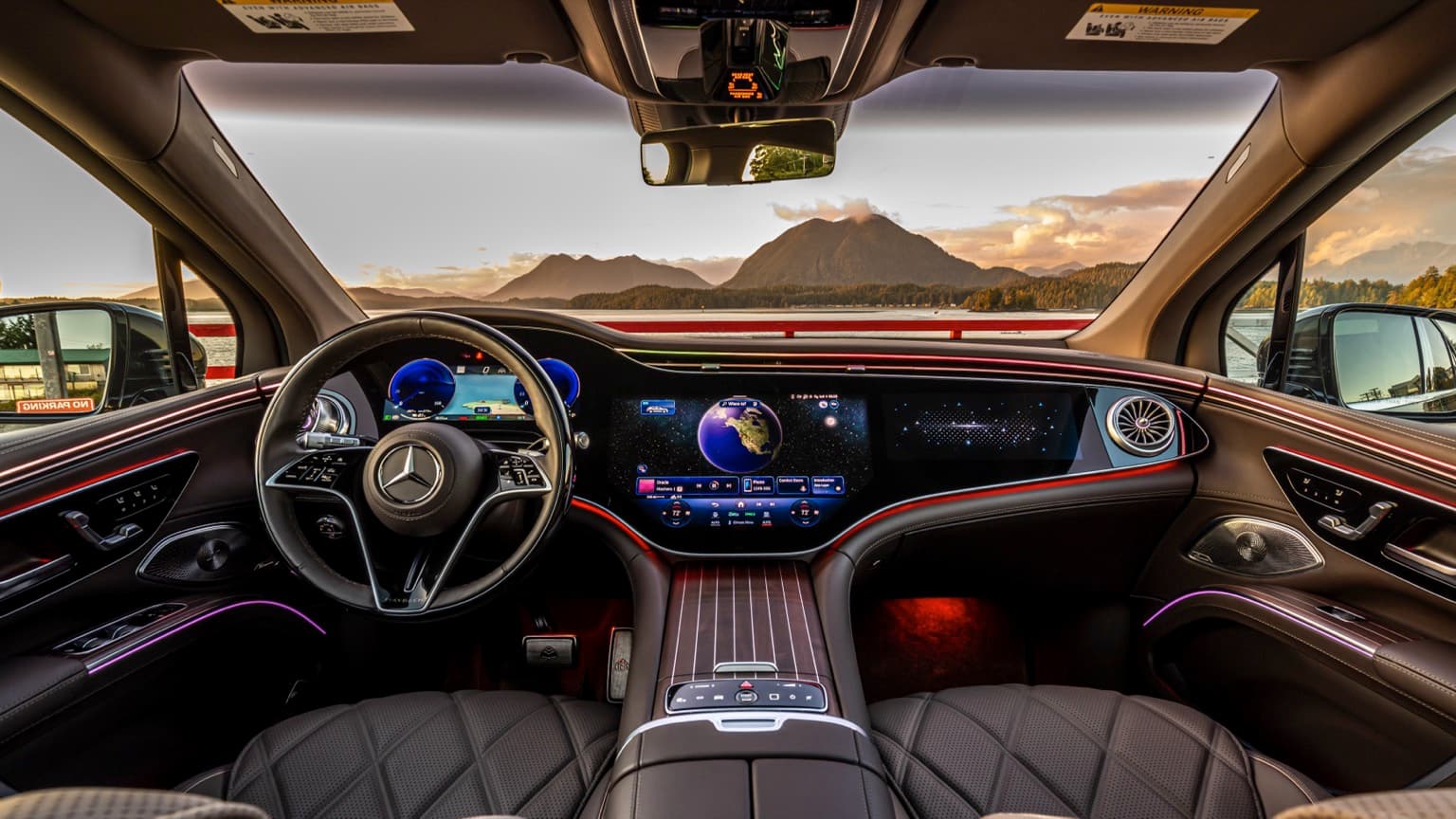 à l'intérieur de l'habitacle d'une voiture