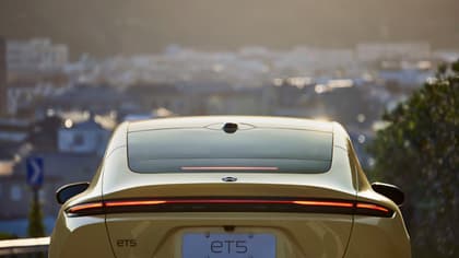 l'arrière d'une voiture