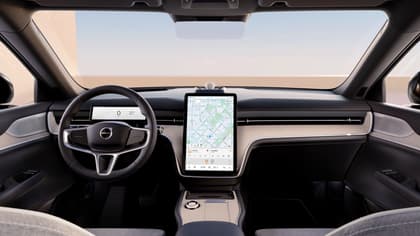 une voiture avec écran tactile