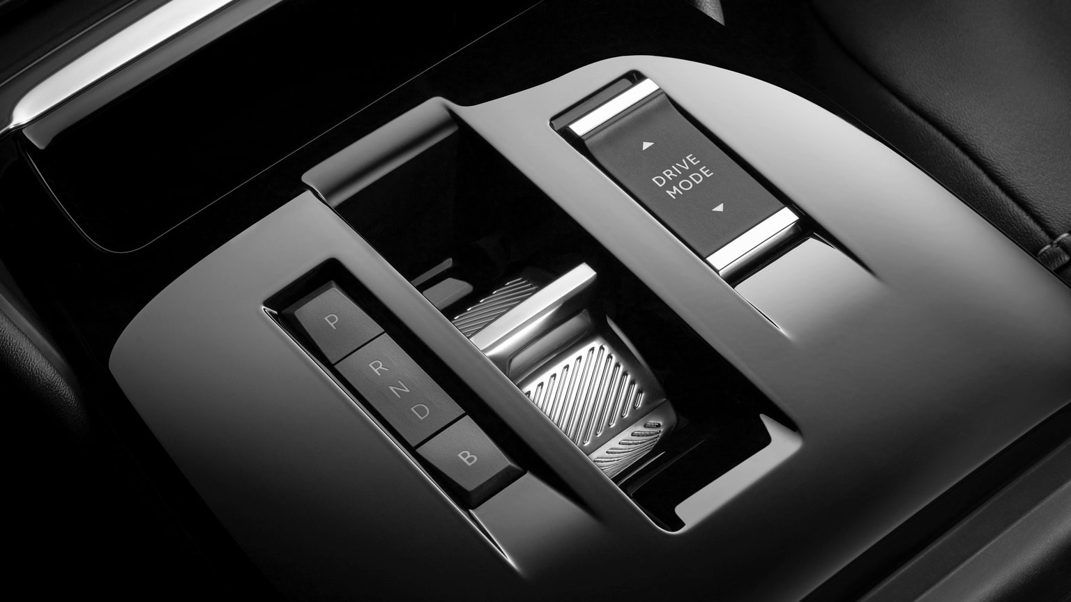 Gros plan sur une console de voiture