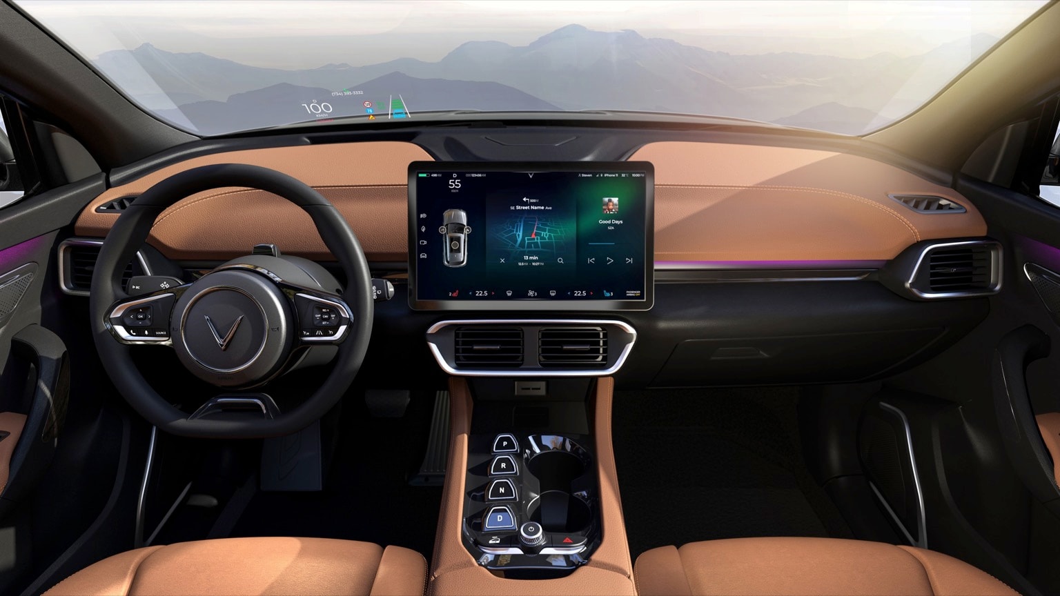l'intérieur d'une voiture avec un tableau de bord et un volant
